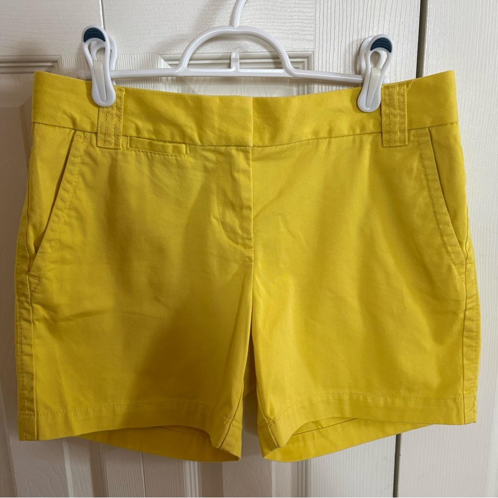 J. Crew Chino Classic City Fit Twill Shorts in Yellow